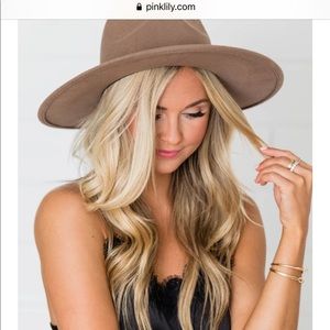 Pink lily for next time mocha hat